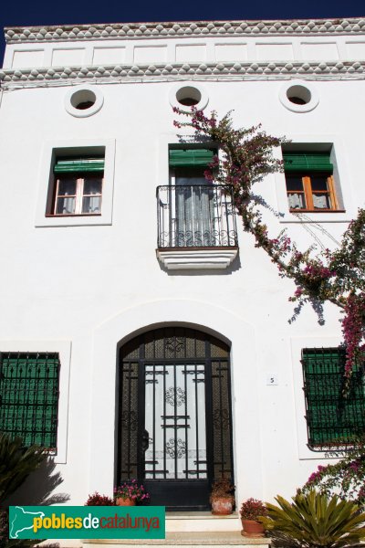 Font-rubí - Casa de l'Avellà (Foto: Albert Esteves, 2013) Font-rubí - Casa de l'Avellà