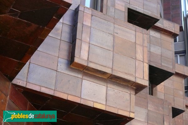 Barcelona - Torre Urquinaona (Foto: <i>Pere Castaño</i>, 2014) Barcelona - Torre Urquinaona