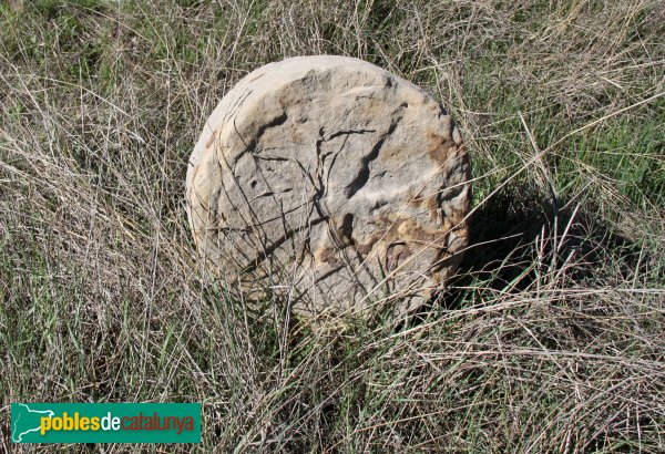 Talavera - Església de Santa Maria de Civit, estela funerària (Foto: Albert Esteves, 2014) Talavera - Església de Santa Maria de Civit, estela funerària