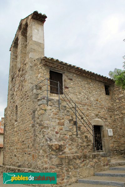 Maçanet de Cabrenys - Sant Briç de Tapis (Foto: Albert Esteves, 2014) Maçanet de Cabrenys - Sant Briç de Tapis