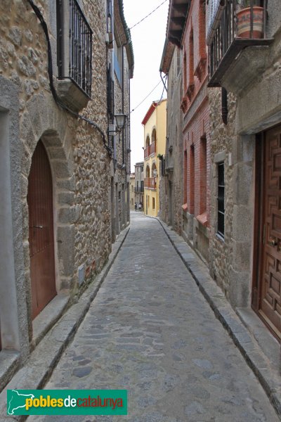Maçanet de Cabrenys - Nucli antic (Foto: Albert Esteves, 2014) Maçanet de Cabrenys - Nucli antic