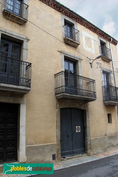 Darnius - Carrer Major, 53 (Foto: Albert Esteves, 2014) Darnius - Carrer Major, 53
