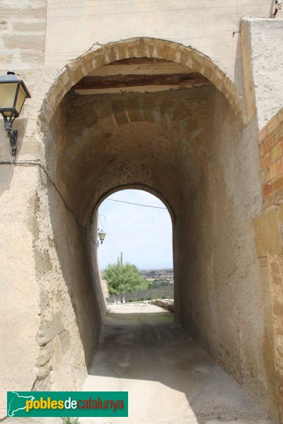 Cervera - Casa forta de la Prenyanosa (Foto: Albert Esteves, 2014) Cervera - Casa forta de la Prenyanosa