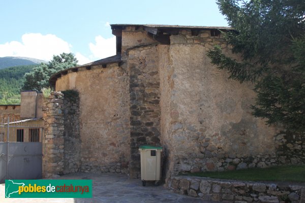 Urús - Església de Sant Climent (Foto: Albert Esteves, 2014) Urús - Església de Sant Climent