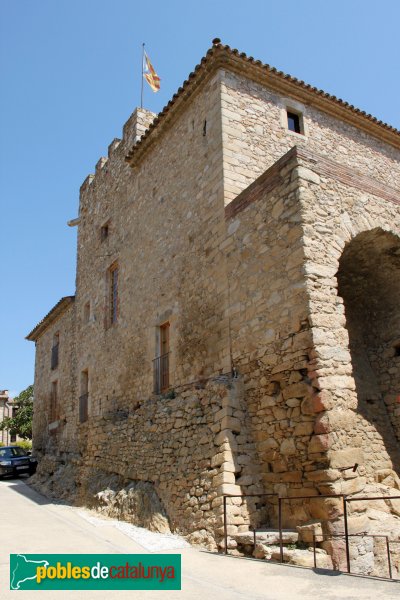 Castell d´Aro - Castell de Benedormiens (Foto: Albert Esteves, 2014) Castell d´Aro - Castell de Benedormiens