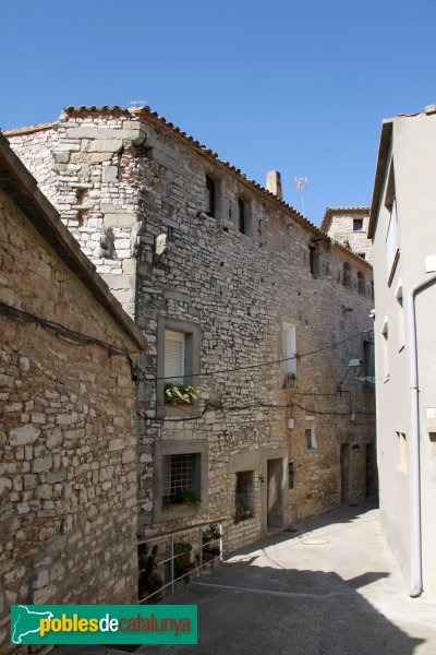 Les Oluges - Castell de l'Oluja Baixa (Foto: Albert Esteves, 2014) Les Oluges - Castell de l'Oluja Baixa
