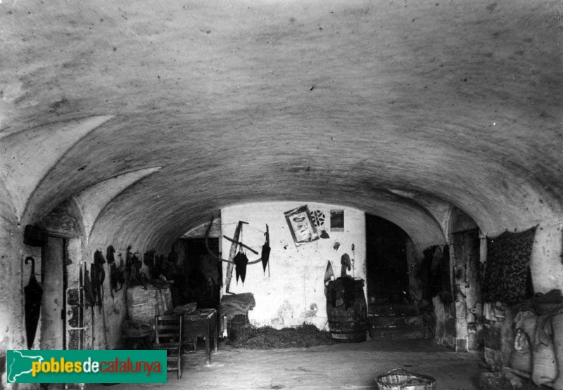 Castell d'Aro - Mas Pouplana (Foto: Antoni Gallardo -Arxiu C.E.C.-, 1929) Castell d'Aro - Mas Pouplana