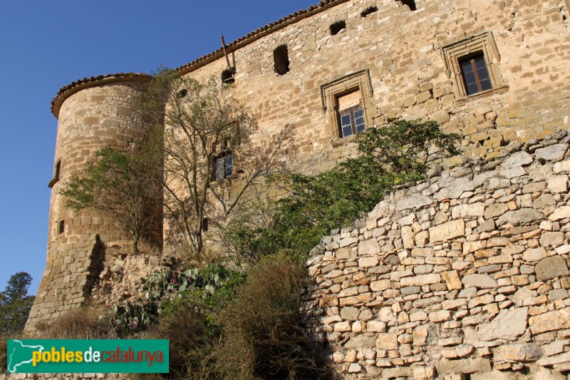 Llor - Castell de Castellmeià (Foto: Albert Esteves, 2014) Llor - Castell de Castellmeià