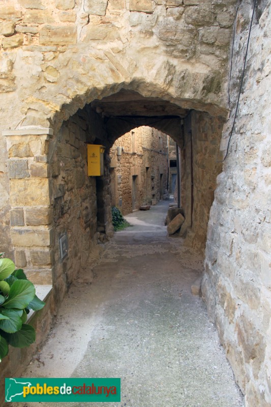 La Morana - Carrer l'Avall (Foto: Albert Esteves, 2014) La Morana - Carrer l'Avall