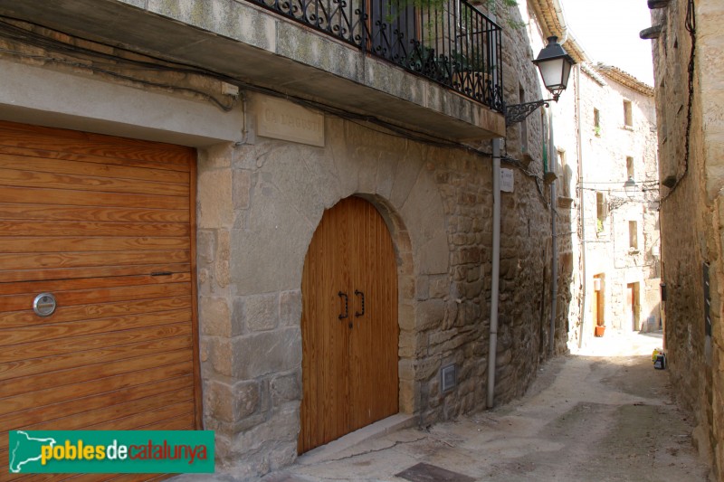 La Morana - Carrer l'Avall (Foto: Albert Esteves, 2014) La Morana - Carrer l'Avall