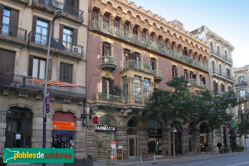 Barcelona - Sants, 145-147 (Foto: Albert Esteves, 2014) Barcelona - Sants, 145-147