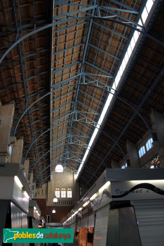 Barcelona - Mercat de Sants (Foto: Albert Esteves, 2014) Barcelona - Mercat de Sants