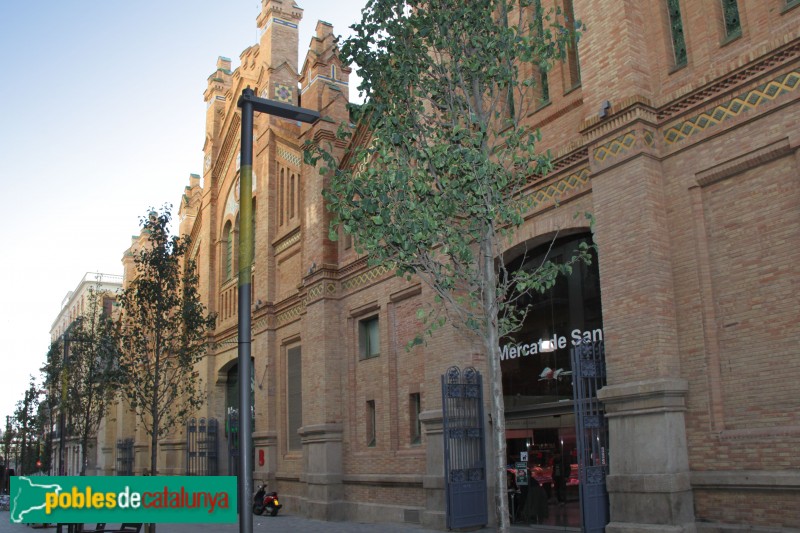 Barcelona - Mercat de Sants (Foto: Albert Esteves, 2014) Barcelona - Mercat de Sants