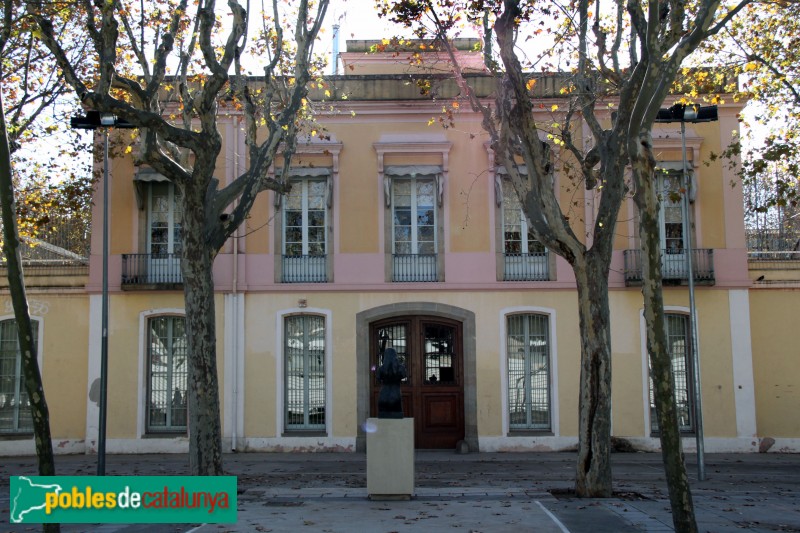 Barcelona - Parc de l'Espanya Industrial, Casa del Mig (Foto: Albert Esteves, 2014) Barcelona - Parc de l'Espanya Industrial, Casa del Mig