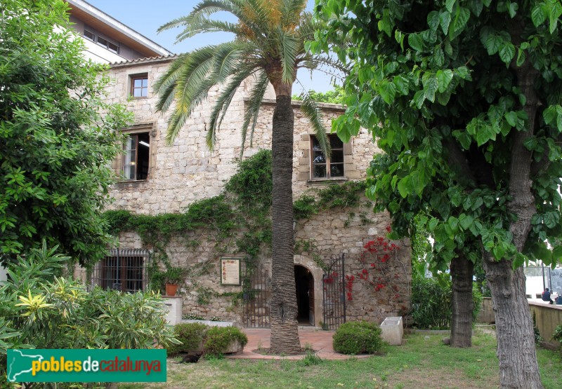 Barcelona - Casa del Rellotge (Foto: jardinsdesants.wordpress, 2014) Barcelona - Casa del Rellotge