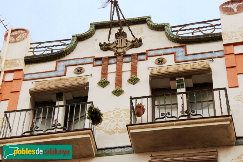 Barcelona - Tapioles, 49-51 (Foto: Albert Esteves, 2014) Barcelona - Tapioles, 49-51