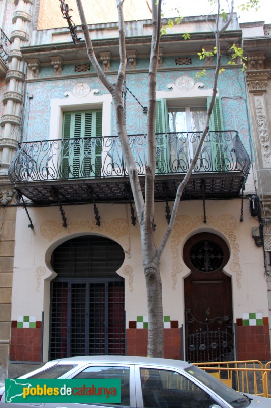 Barcelona - Blasco de Garay, 24 (Foto: Albert Esteves, 2015) Barcelona - Blasco de Garay, 24