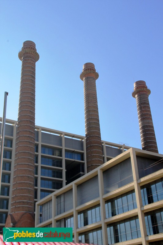 Barcelona - Les Tres Xemeneies (Foto: Albert Esteves, 2015) Barcelona - Les Tres Xemeneies