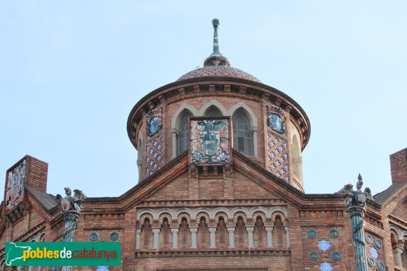 Barcelona - Palau de la Premsa (Foto: Albert Esteves, 2015) Barcelona - Palau de la Premsa