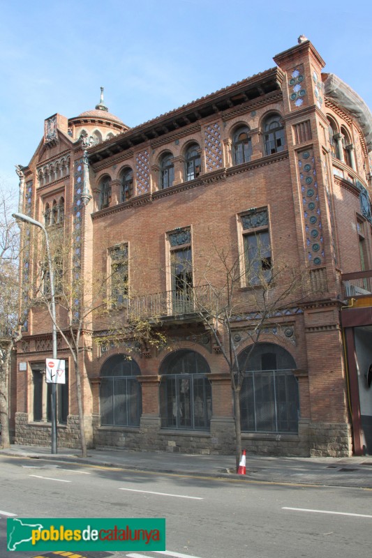 Barcelona - Palau de la Premsa (Foto: Albert Esteves, 2015) Barcelona - Palau de la Premsa