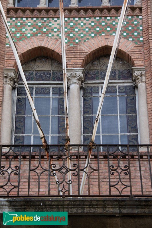 Barcelona - Palau de la Premsa (Foto: Albert Esteves, 2015) Barcelona - Palau de la Premsa