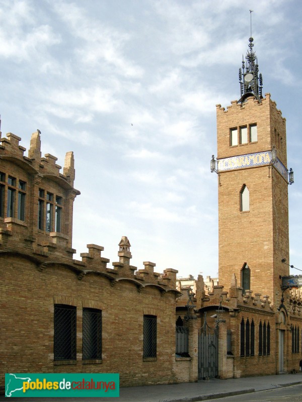 Barcelona - Fàbrica Casarramona (CaixaFòrum) (Foto: Albert Esteves, 2007) Barcelona - Fàbrica Casarramona (CaixaFòrum)