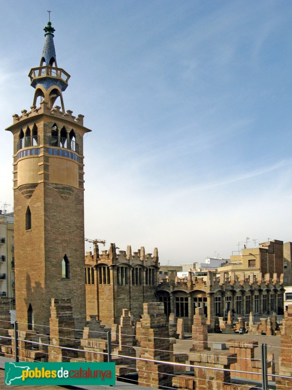 Barcelona - Fàbrica Casarramona (CaixaFòrum) (Foto: Albert Esteves, 2007) Barcelona - Fàbrica Casarramona (CaixaFòrum)