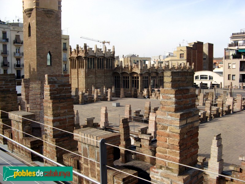 Barcelona - Fàbrica Casarramona (CaixaFòrum) (Foto: Albert Esteves, 2007) Barcelona - Fàbrica Casarramona (CaixaFòrum)