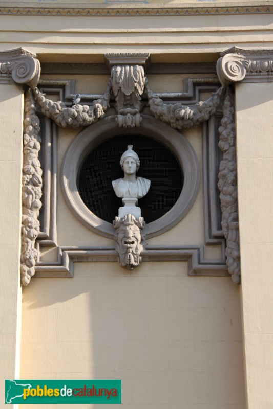 Barcelona - Palau Alfons XIII (Foto: Albert Esteves, 2015) Barcelona - Palau Alfons XIII