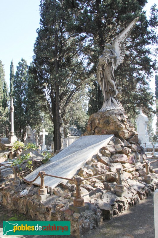 Cementiri de Montjuïc - Sepultura Eduard Puig Valls (Foto: Albert Esteves, 2015) Cementiri de Montjuïc - Sepultura Eduard Puig Valls