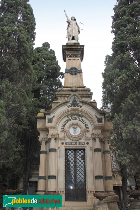 Cementiri de Montjuïc - Panteó Bonaplata (Foto: Albert Esteves, 2015) Cementiri de Montjuïc - Panteó Bonaplata