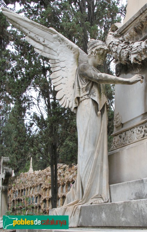 Cementiri de Montjuïc - Panteó Forgas Bayo (Foto: Albert Esteves, 2015) Cementiri de Montjuïc - Panteó Forgas Bayo