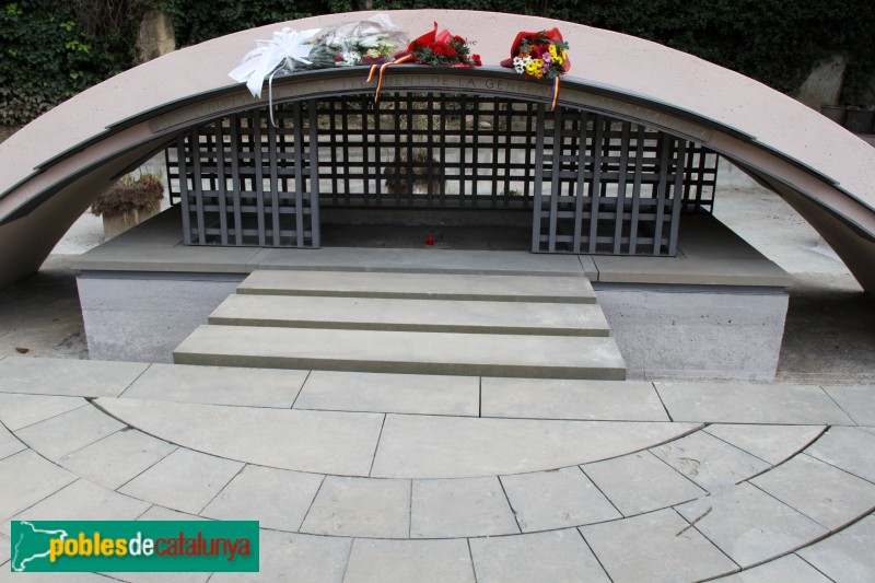 Cementiri de Montjuïc - Sepultura Lluís Companys (Foto: Albert Esteves, 2015) Cementiri de Montjuïc - Sepultura Lluís Companys