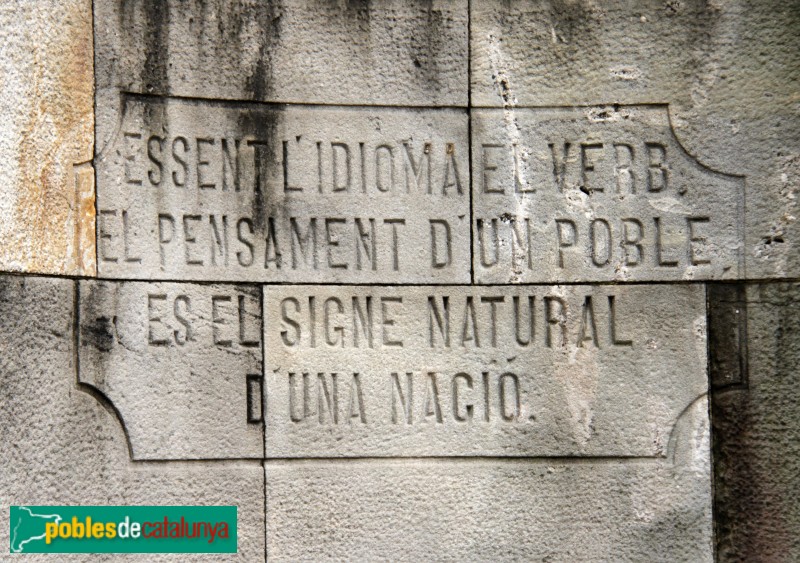 Cementiri de Montjuïc - Fossar de la Pedrera (Foto: Albert Esteves, 2015) Cementiri de Montjuïc - Fossar de la Pedrera