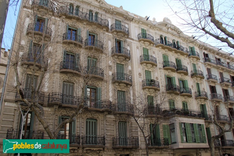 Barcelona - València, 248-250 (Foto: Albert Esteves, 2015) Barcelona - València, 248-250