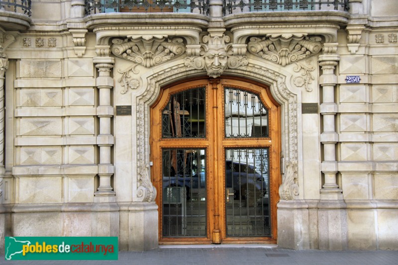 Barcelona - València, 250 (Foto: Albert Esteves, 2015) Barcelona - València, 250