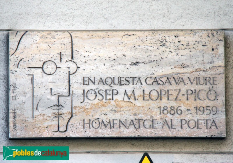 Barcelona - Rambla Catalunya, 121. Placa de Josep M. Subirachs (Foto: Albert Esteves, 2015) Barcelona - Rambla Catalunya, 121. Placa de Josep M. Subirachs