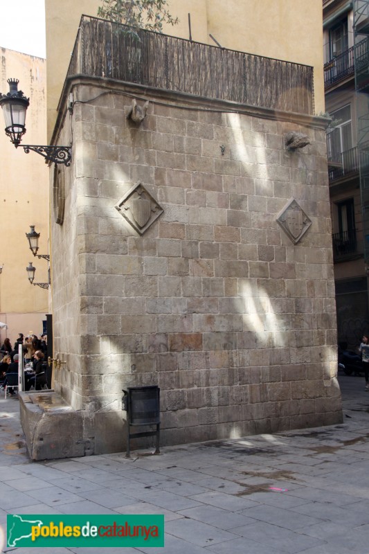 Barcelona - Font de Santa Maria (Foto: Albert Esteves, 2015) Barcelona - Font de Santa Maria