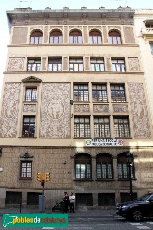 Barcelona - Via Laietana, 11 (Foto: Albert Esteves, 2015) Barcelona - Via Laietana, 11