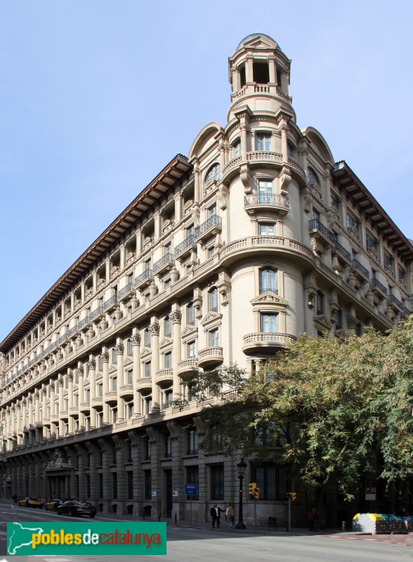 Barcelona - Via Laietana, 8-10 (Foto: Albert Esteves, 2015) Barcelona - Via Laietana, 8-10