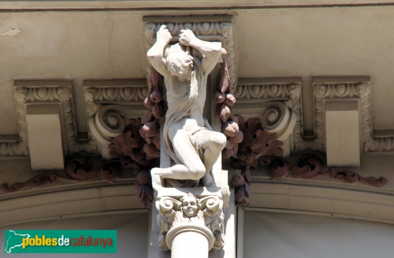 Barcelona - Edifici de Transmediterrània (Foto: Albert Esteves, 2015) Barcelona - Edifici de Transmediterrània