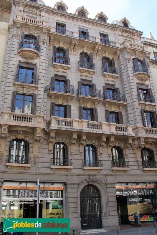 Barcelona - Via Laietana, 51 (Foto: Albert Esteves, 2015) Barcelona - Via Laietana, 51