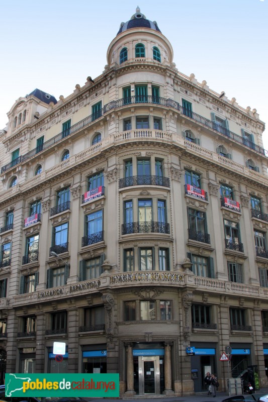 Barcelona - Via Laietana, 47 (Foto: Albert Esteves, 2015) Barcelona - Via Laietana, 47