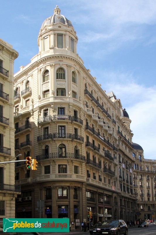 Barcelona - Via Laietana, 45 (Foto: Albert Esteves, 2015) Barcelona - Via Laietana, 45