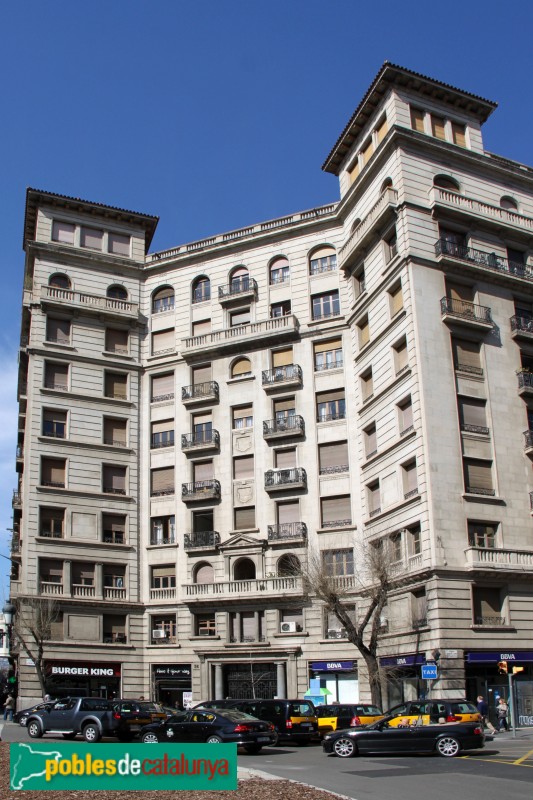 Barcelona - Via Laietana, 36 (Foto: Albert Esteves, 2015) Barcelona - Via Laietana, 36