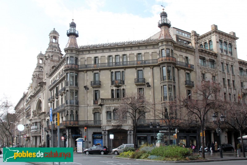 Barcelona - Rambla Catalunya, 17 (Foto: Albert Esteves, 2015) Barcelona - Rambla Catalunya, 17