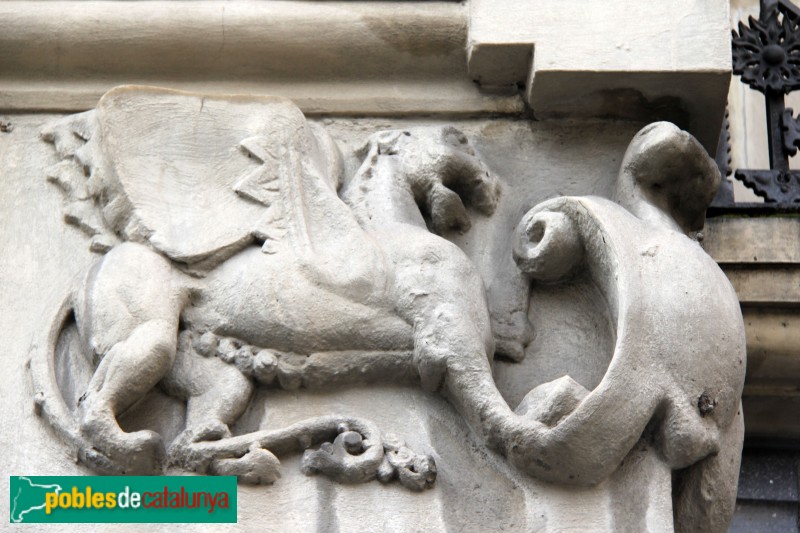 Barcelona - Rambla Catalunya, 17 (Foto: Albert Esteves, 2015) Barcelona - Rambla Catalunya, 17