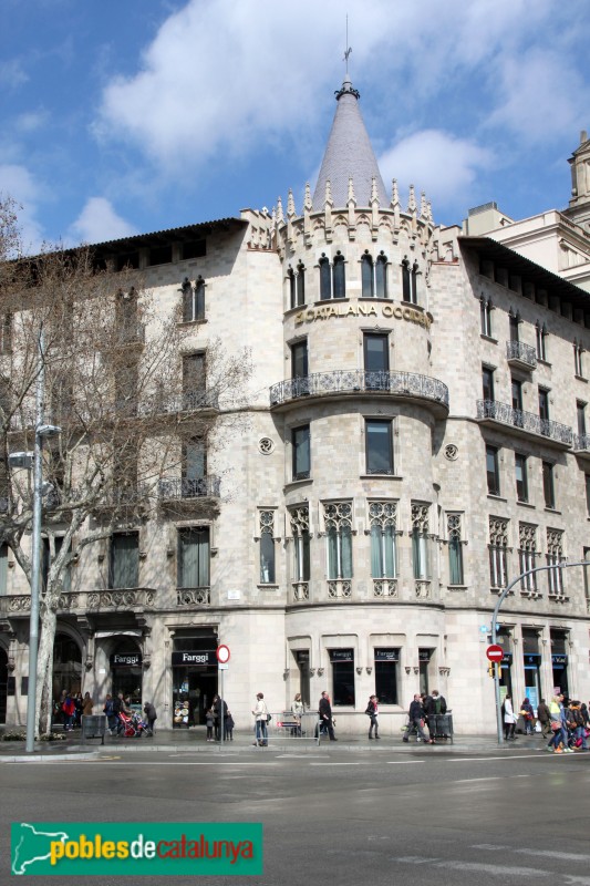 Barcelona - Casa Pascual Pons (Passeig de Gràcia, 2-4) (Foto: Albert Esteves, 2015) Barcelona - Casa Pascual Pons (Passeig de Gràcia, 2-4)