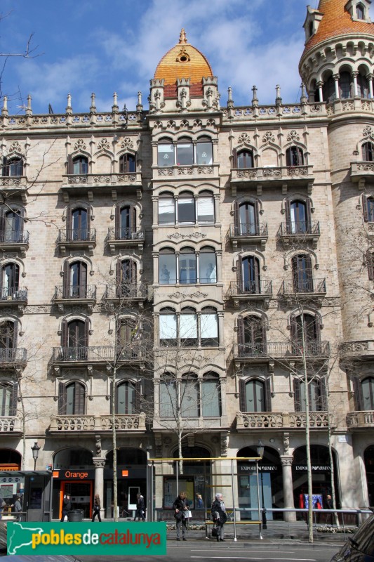 Barcelona - Cases Rocamora (Passeig de Gràcia, 6) (Foto: Albert Esteves, 2015) Barcelona - Cases Rocamora (Passeig de Gràcia, 6)