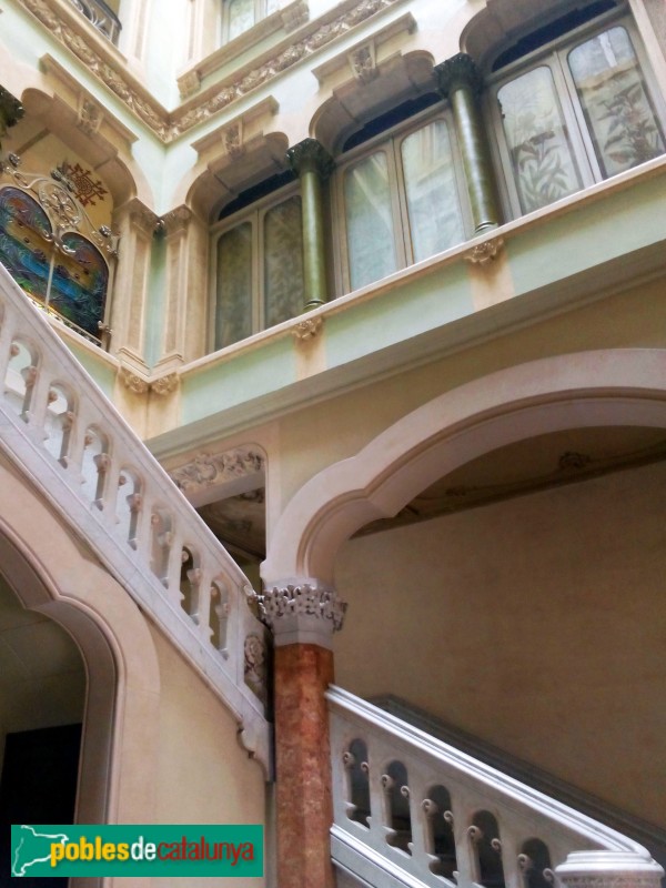 Barcelona - Rambla Catalunya, 78 (Foto: Anna Corcoll, 2015) Barcelona - Rambla Catalunya, 78